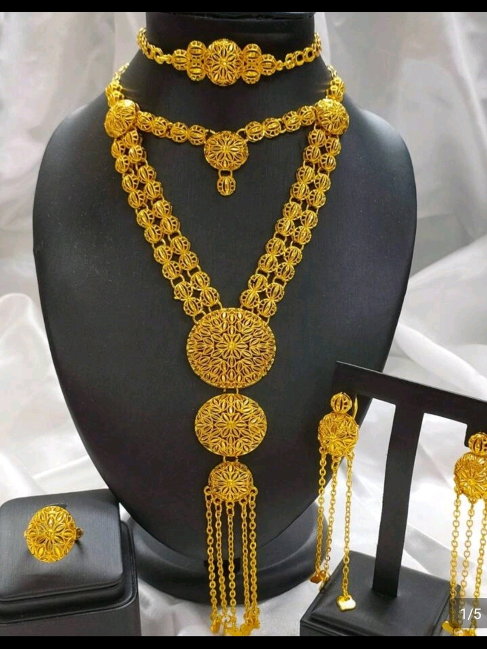 Gold Filigree Multi-Layer Necklace Set - Elegant Women’s Jewelry